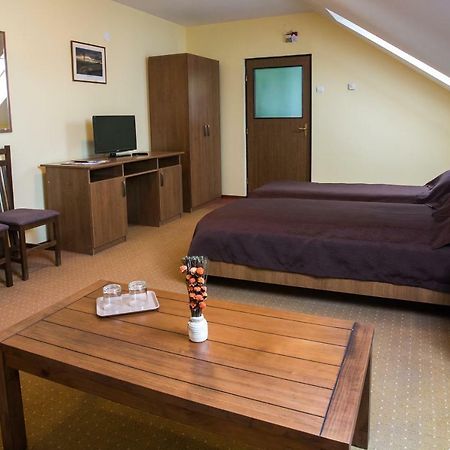 Camere De Inchiriat Hatuica Exteriér fotografie