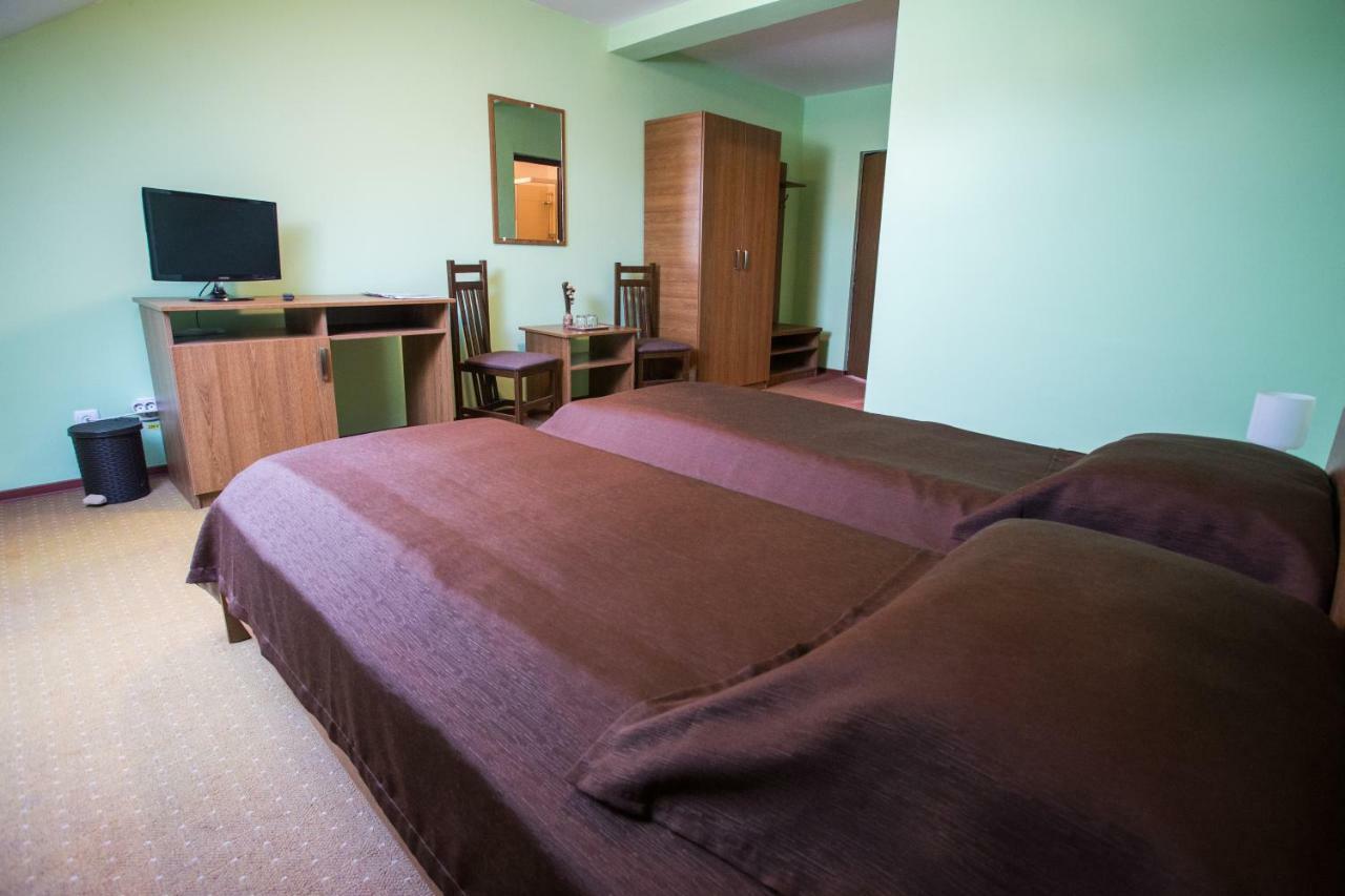Camere De Inchiriat Hatuica Exteriér fotografie
